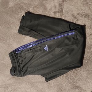 Addidas pants size M gently used